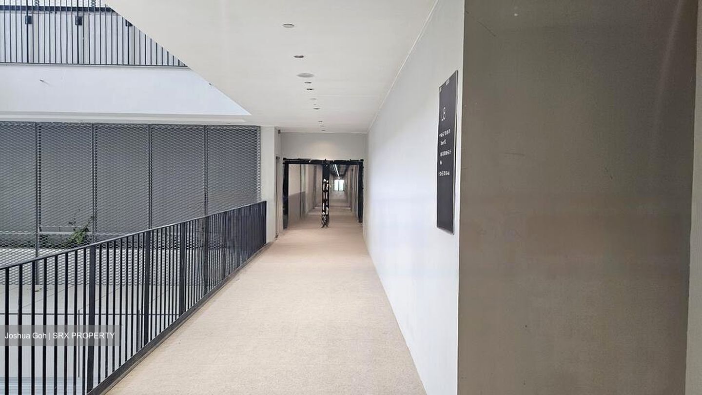 Punggol Way (D19), Factory #459922001